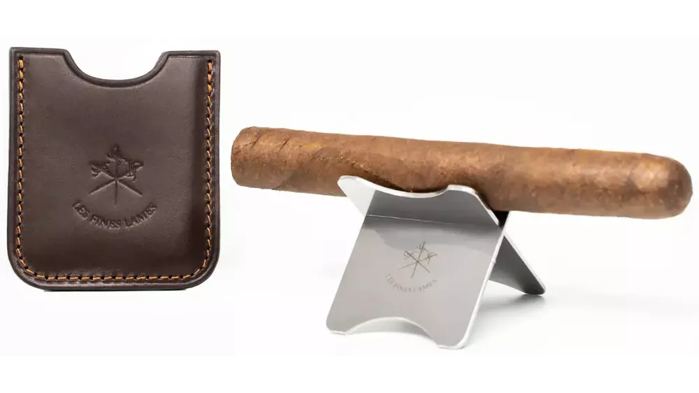 cigar stand Les Fines Lames Cigar Stand burgundy brown