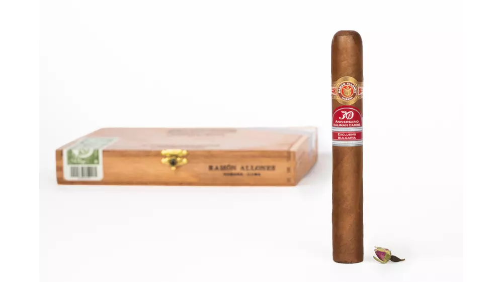 RAMON ALLONES ROSA BULGARA EDICION REGIONAL 2025