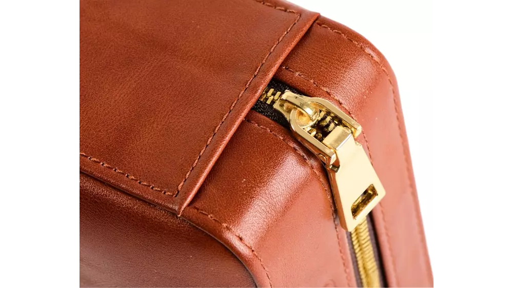 умидор Passatore travel leatherette light brown/zipper 5 cig