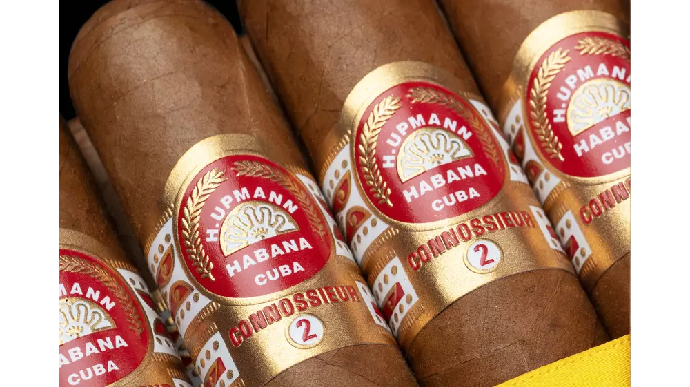 H.Upmann Connossieur No.2